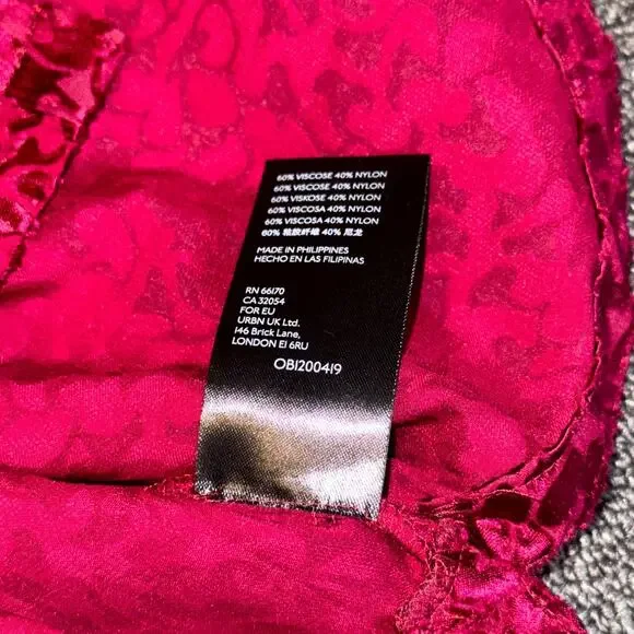 Anthropologie Velvet Jacquard Burnout Blouse Top Womens XS Burgundy Button Front - Picture 5 of 9